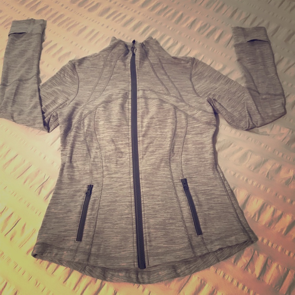 Lululemon form jacket 10